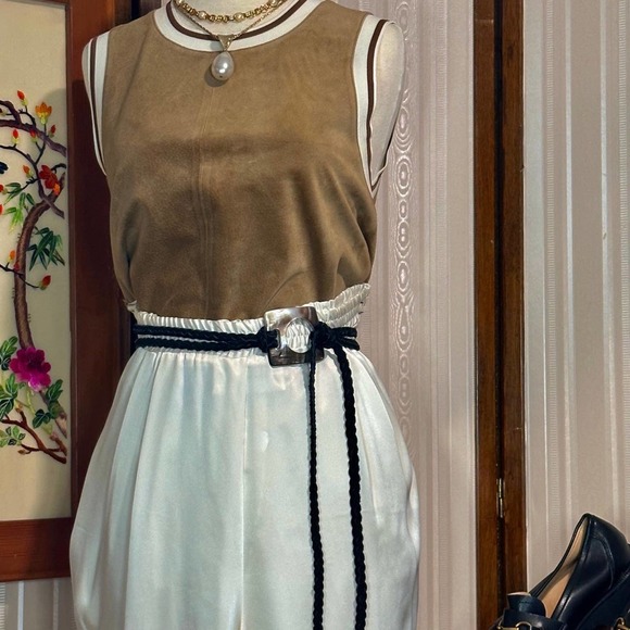 Theory Beige Leather Sleeveless Tank Top - Picture 2 of 9